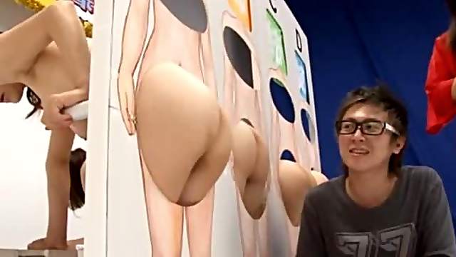 Contestant Picks A Glory Hole Girl To Creampie