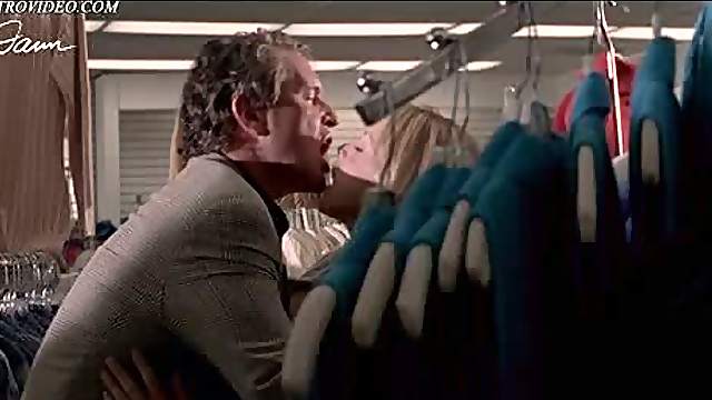 Tom Berenger Fucks Heidi Schanz In a 'Body Language' Sex Scene