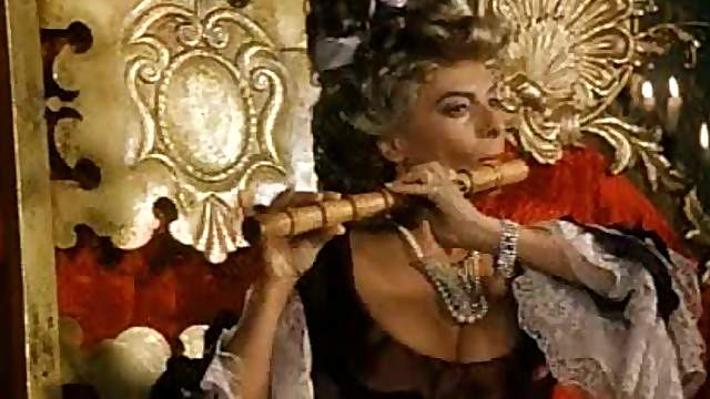 Adrienne Barbeau and a Bunch of Naked Girls in Just One Scene
