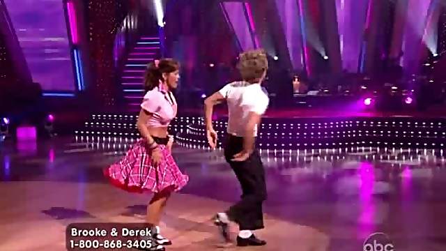 Mesmerizing Celebrity Brooke Burke Dancing In a Retro Fifties Outfit