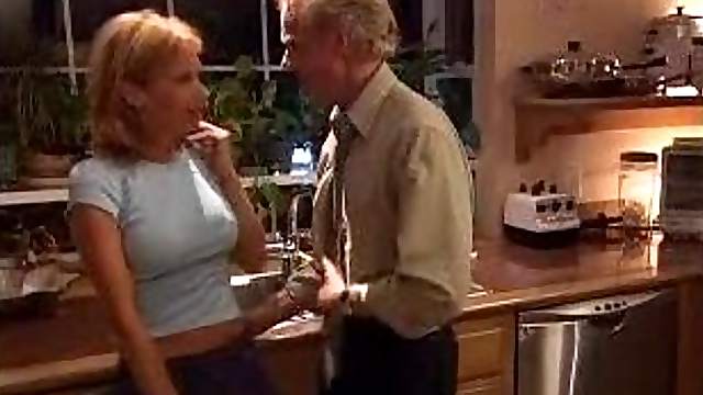 Horny Dude Wants To Get In Rosanna Arquette's Pants