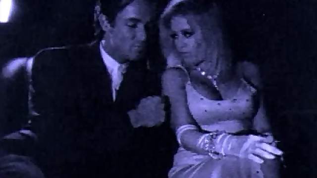 Incredibly Hot Blonde Babe April Adams Gets Fucked In a Limousine