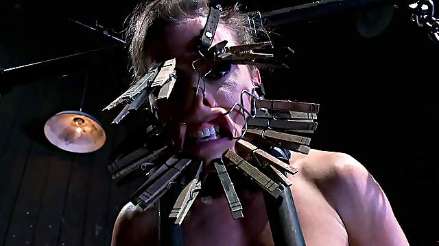 Superb Ariel X gets her face tortured with clothespins