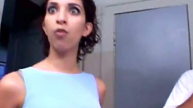 Striking Dulce Goes Hardcore With Two Guys In An Amateur Video
