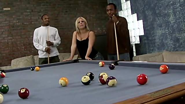 Marvelous Georgia Peach Has Interracial Sex With Two Black Guys