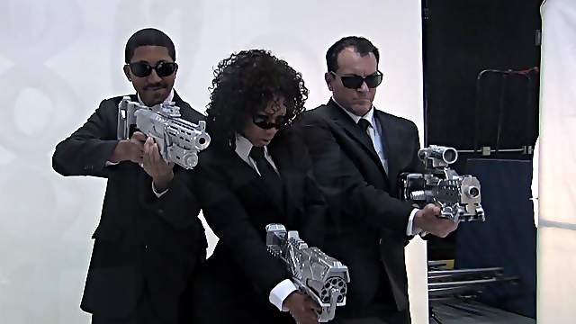 Fabulous Ebony Has A Wild Threesome In A Parody Video