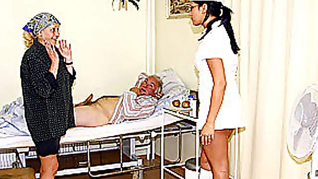 Horny Blonde Mature Gives Her Sick Husband a Blowjob In The Hospital