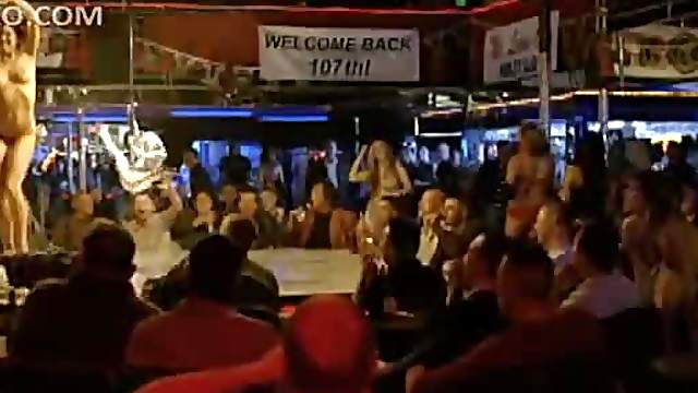 Tommy Lee Jones Walks Into a Strip Club Packed With Hot Topless Chicks