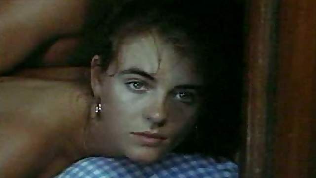 Kinky Elizabeth Hurley Doesn't Mind To Be Stared At When Fucking