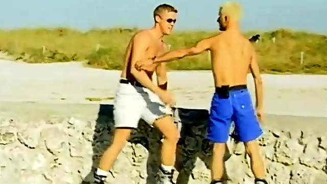 Two homos are going to fuck each other