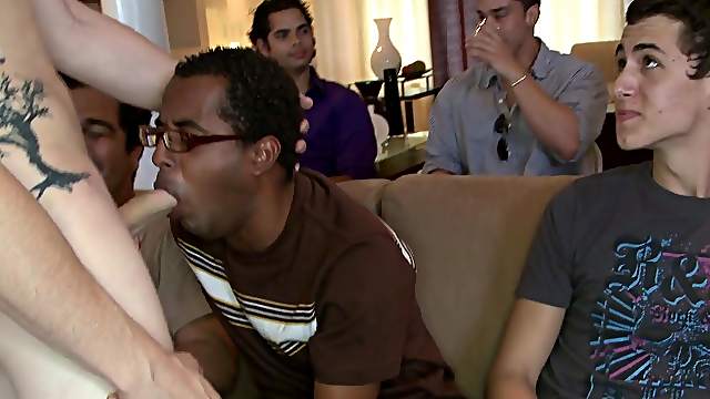 A group of poofters have a blowjob contest at a party