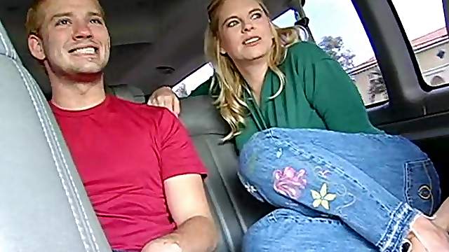 Steamy Jamie Donovan Goes Hardcore With A Man In A Car