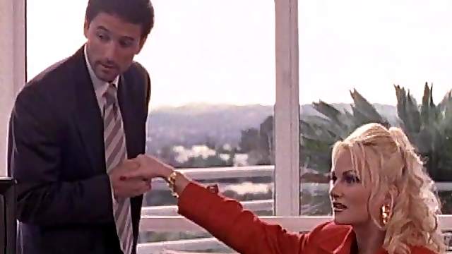 Exquisite Stacy Valentine And Maya Chavez Have A Wild Threesome