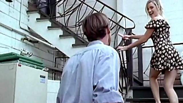 Unbelievable Roxanne Blaze Masturbates Before Going Hardcore