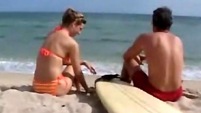A cute lady picked up from the beach for a great fuck session