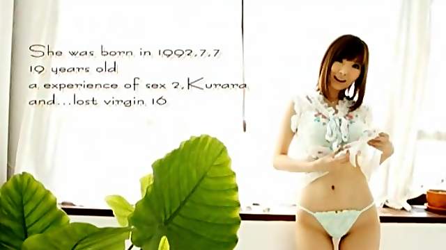 Japanese milf shows her pussy and tits for the cam