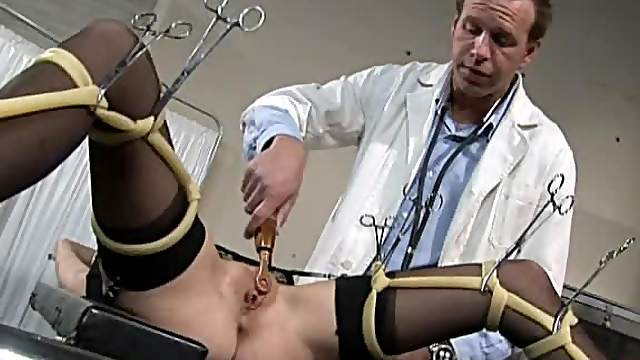 A Gaping Asshole and a Facial Cumshot For Busty Blonde Kissy Kapri