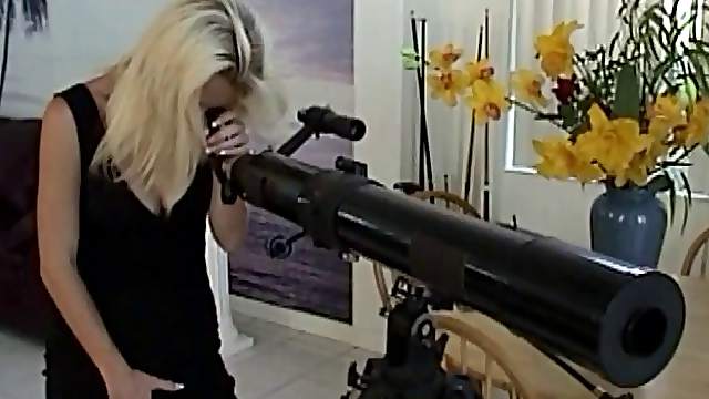 Gorgeous blonde Kelly Anne gives an awesome blowjob in the kitchen