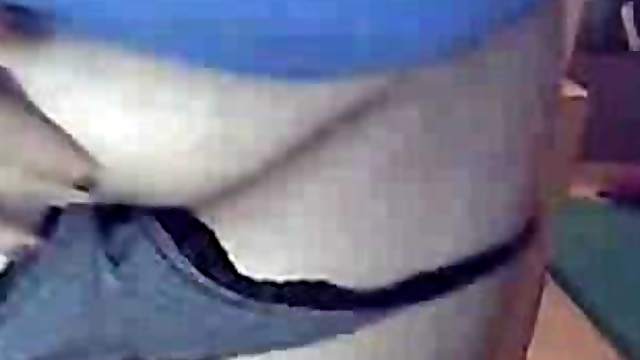 Chubby amateur hussy plays with her crotch in homemade solo