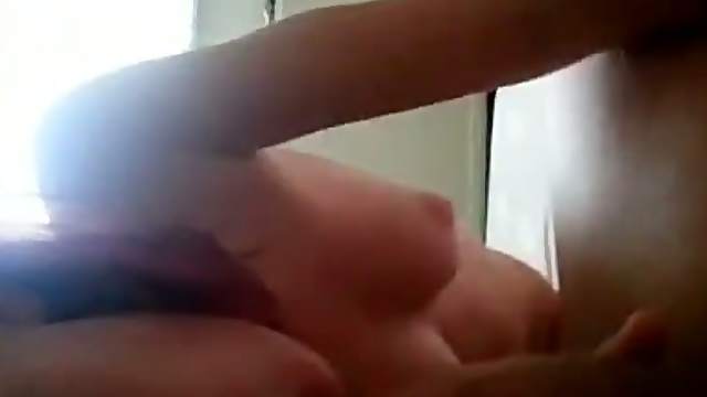 Homemade sex tape with amateur girl sucking a cock