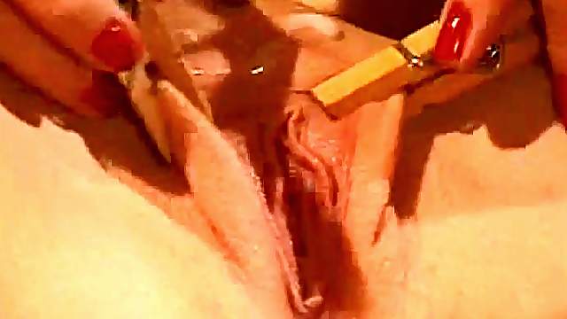 Layla Jade and Jennie Loveitt dildo fucking pussy and ass