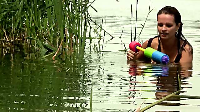 Man fucks girlfriend on the bank of a river