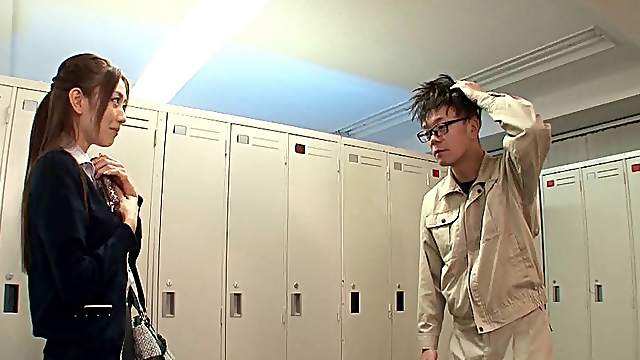 Impassioned Japanese amateur loves being screwed doggy style till orgasm