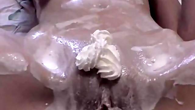 Amateur creamed girlfriend sucks and fucks with facial