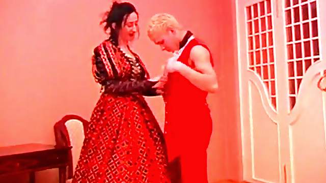 Brunette amateur is the perfect fuck mate in this erotic clip