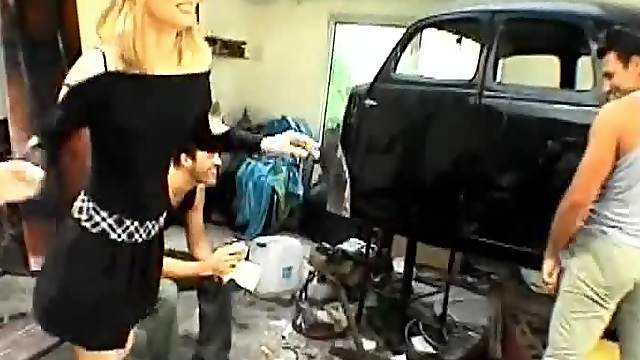 Behind The Scenes Fun With Horny Guys And Smoking Hot Babes