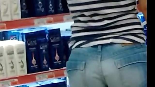 Hidden Cam Hot Sluts At The Store