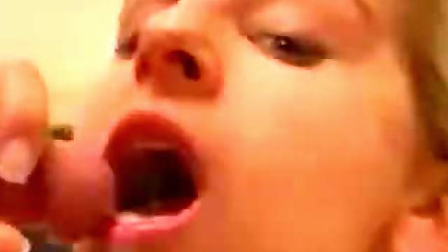 Amateur Blonde Gives Hot Blowjob And Gets Ass fucked