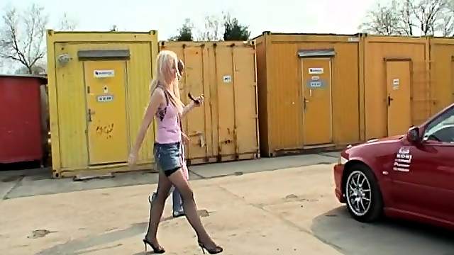 Sexy blonde in nylon stockings having her pussy throbbed hardcore outdoor