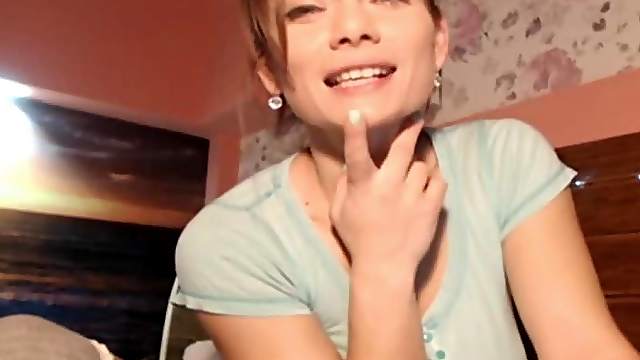 Sexy Babe Finger Fucks Her Pussy