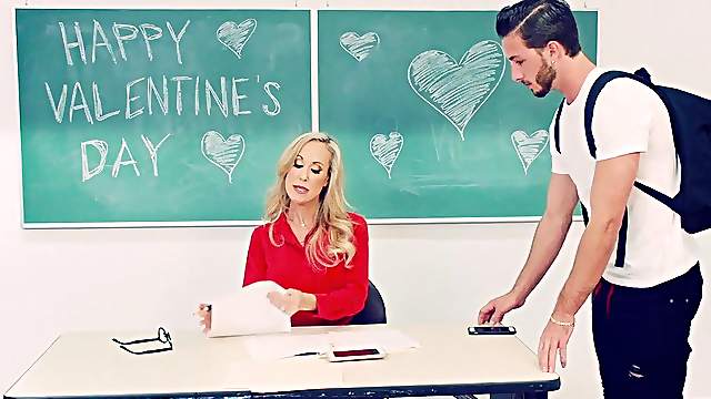 Curvy Brandi Love wants to feel a hot fellow's dick