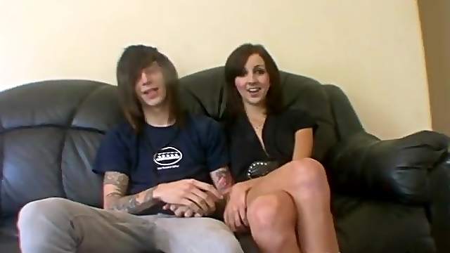 Amateur couple taped thei sex for the first time