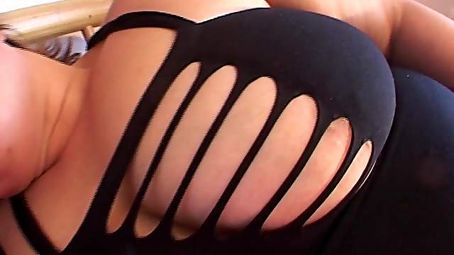 Rubie with big ass moaning pleasuring her sex hole in mature tape