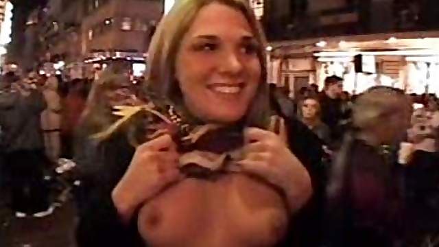 Flasher scene showcasing natural tits babe getting wild
