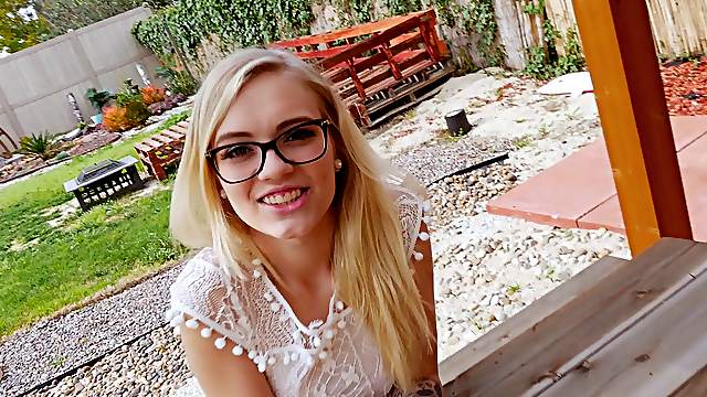 Alex Grey places her slippery cooch on a throbbing dick