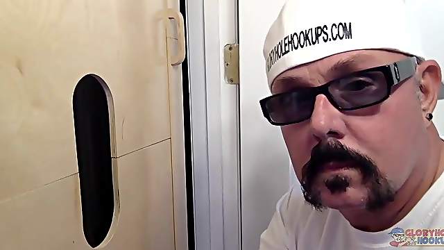 Getting Fucked At My Gloryhole