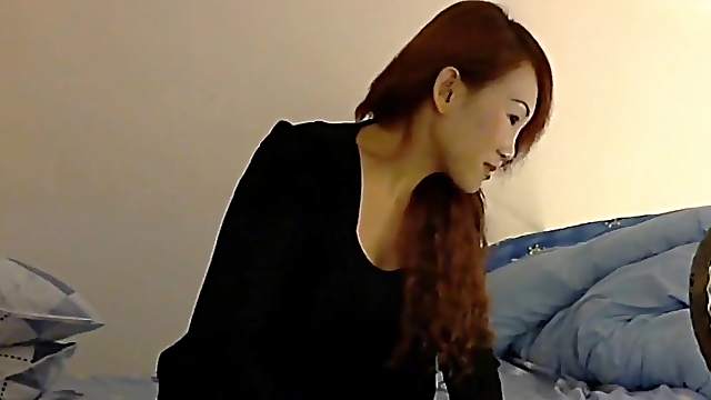 Chinese hookup whore from Milfsexdating Net speak on phone during sex