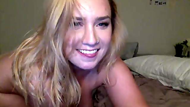 Homemade Sexy Blonde Live Cam  Show