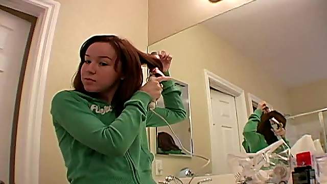 Sexy Brunette AnnaBelle Lee Getting Nice and Ready