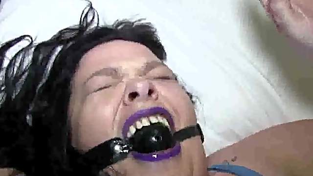 Bunny skye fucked by her master dallas strokes p2