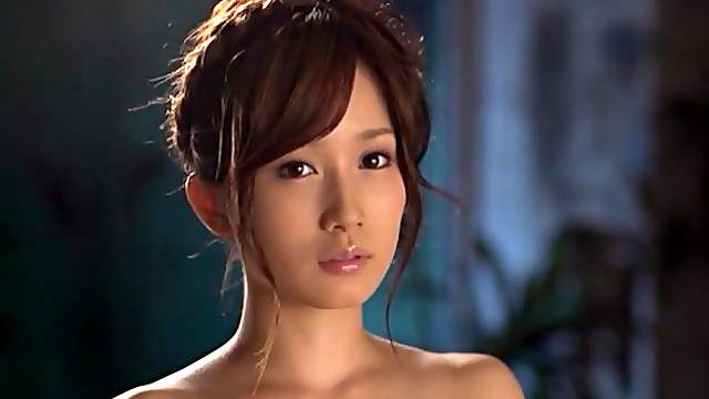 Gorgeous Minami Kojima gets her pussy drilled with a dildo