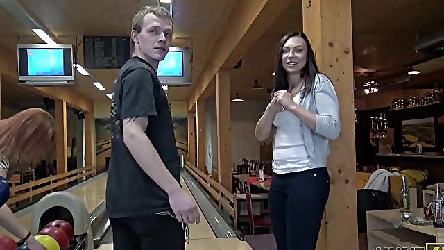 Shy teen copulates with man in bar while boyfriend is around
