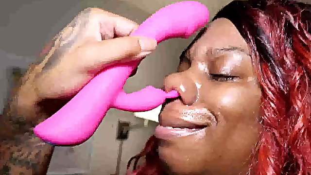 sexfeenes has never been been fucked in this hole