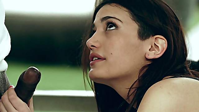 Penelope Cum wants nothing more than to try a black shaft