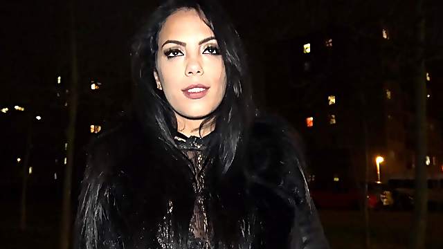 After a blowjob and a titjob Katrina Moreno is hornier than ever