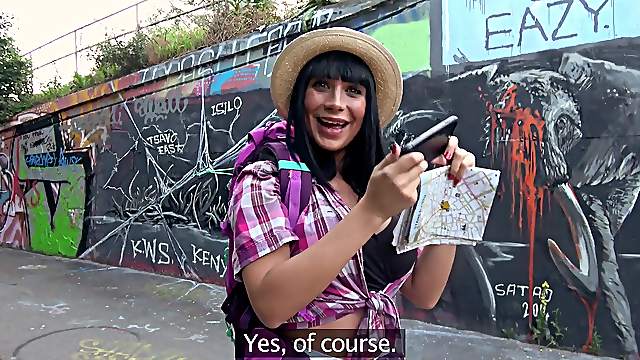 For hot girl  Valentina Ricci nothing is better than a rough sex outside